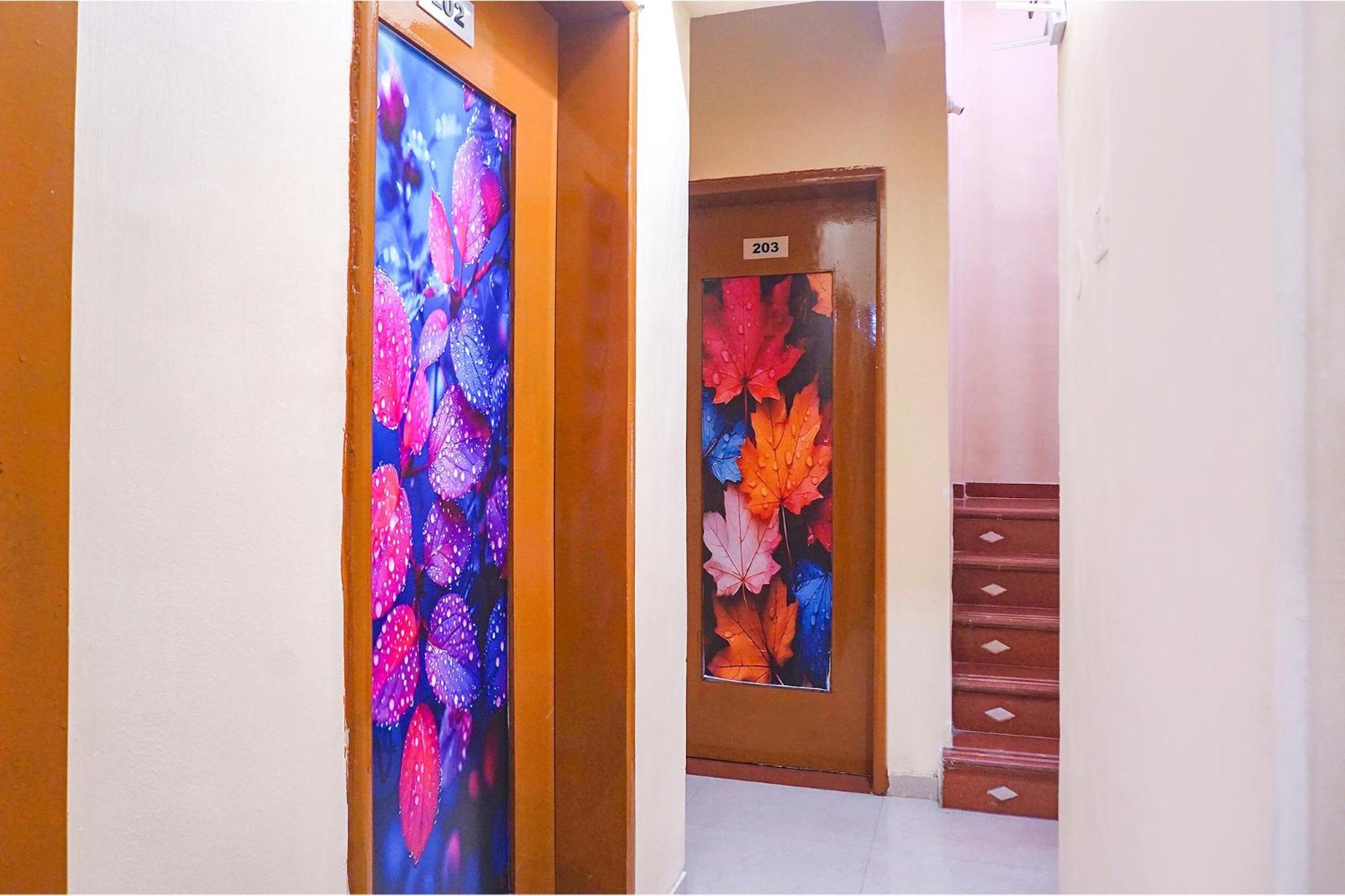 Fabhotel Falcon Inn -Behind The Dmart Baner Pune Exterior photo